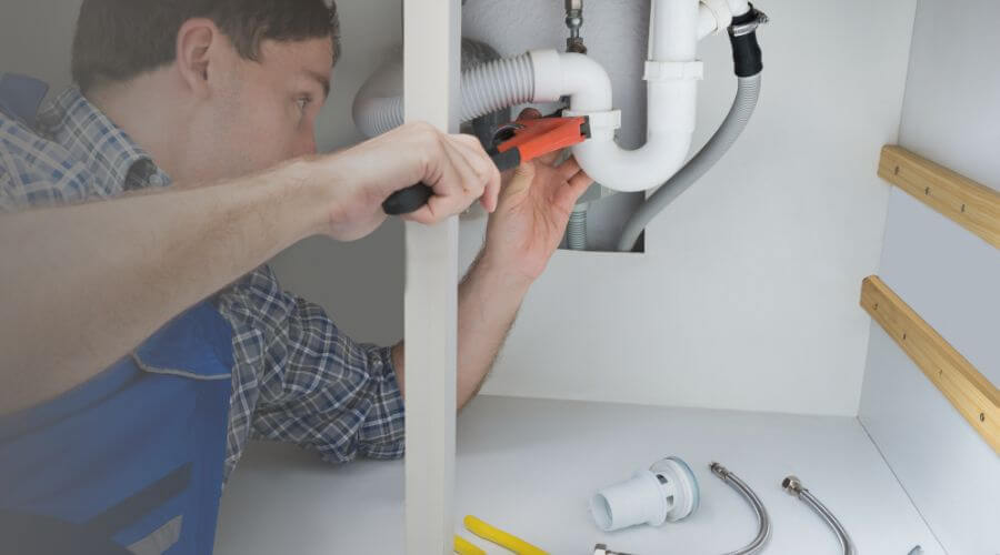 Professional sink repair in Pomona Park, FL